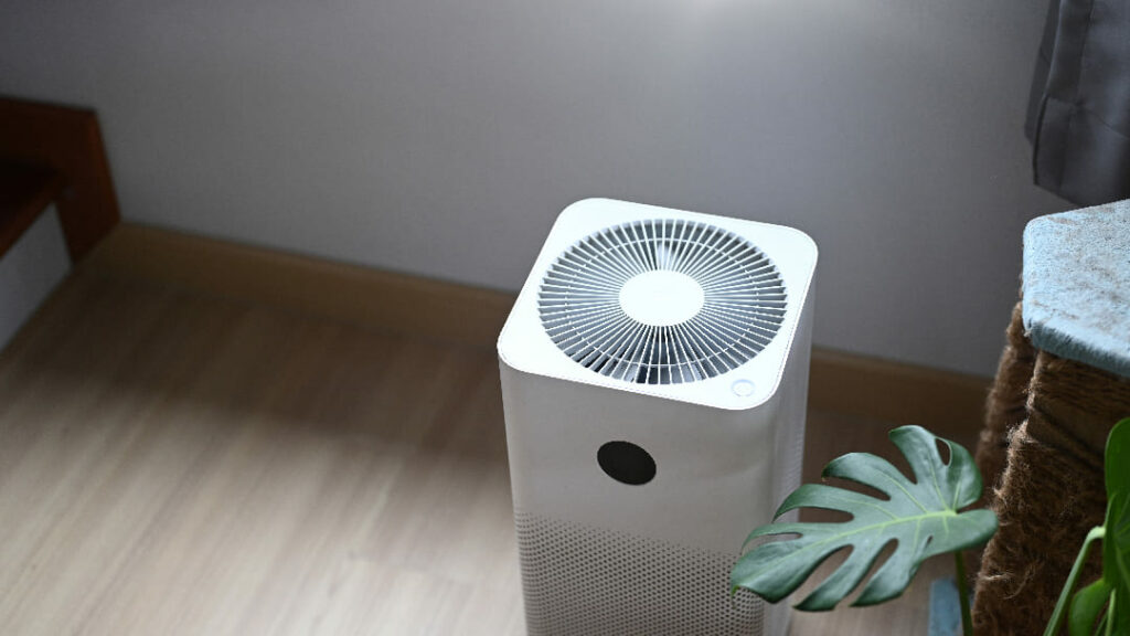 Pemurni udara atau air purifier